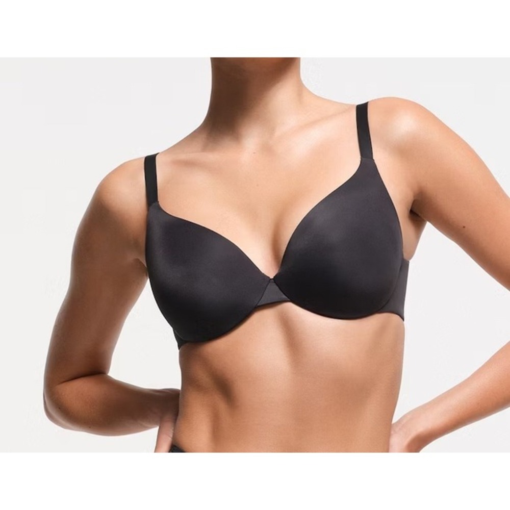 2/$45 NEW Skims Black SMOOTHING INTIMATES‎ COVERAGE BRA Lightly Lined Underwire